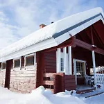Village Lodge Inari