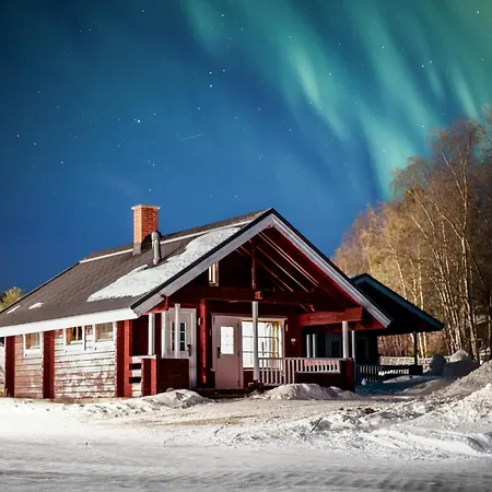 Village Lodge *